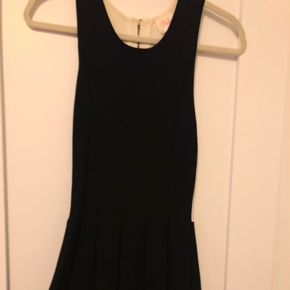 Versatile Dress - Picture 3 of 3